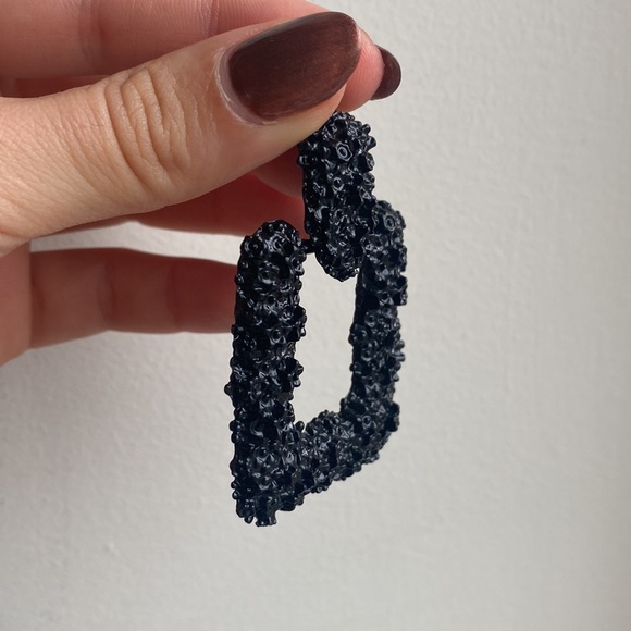 Black Textured Statement Earrings - Picture 5 of 6